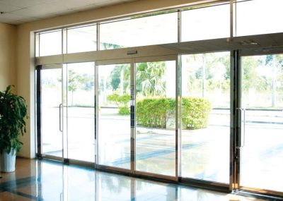 Cửa trượt tự động